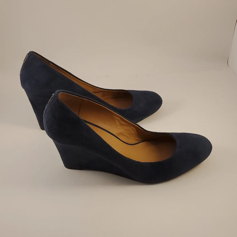 Coach Women's Blue Suede Pumps Size 8 1/2 Style Rileigh - Picture 7 of 11